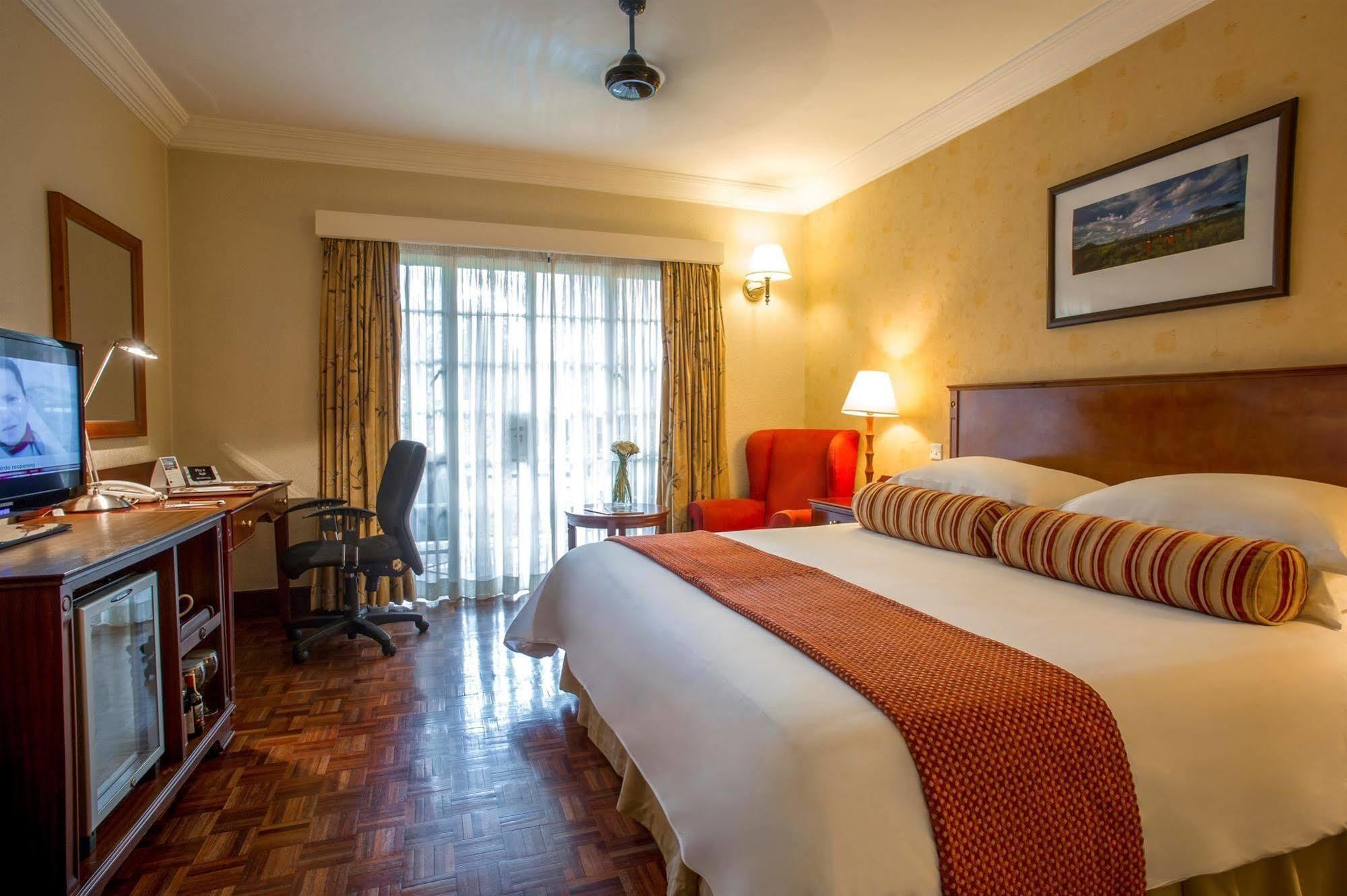 Southern Sun Mayfair ไนโรบี ภายนอก รูปภาพ